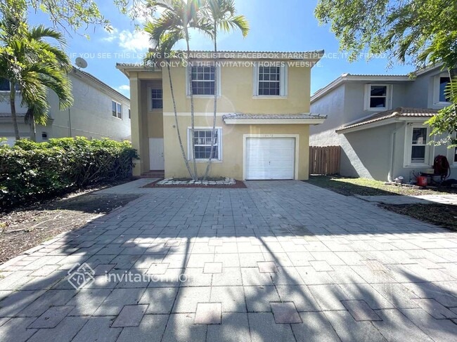 Building Photo - 10522 SW 161st Ave