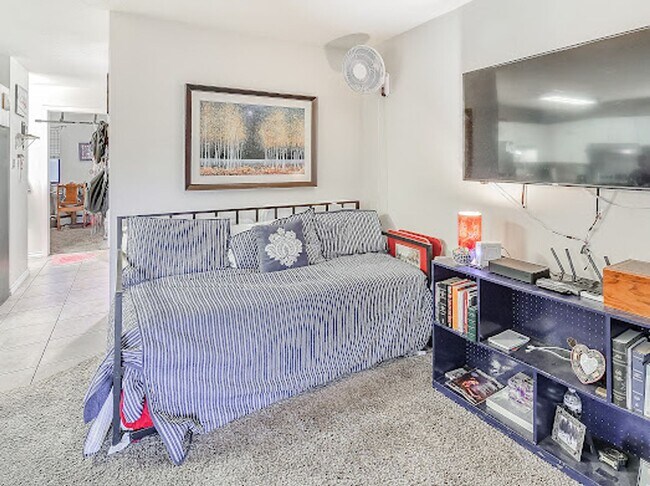 Building Photo - Dillon Valley East Condo! Two parking spot...