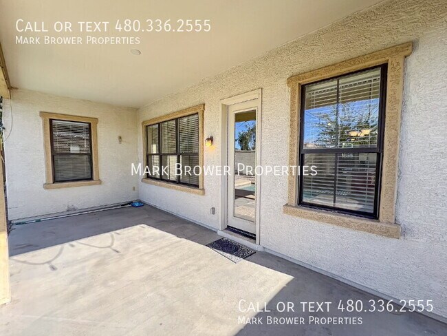 Building Photo - 1400 W Flamingo Dr