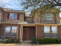 Building Photo - 2719 Olympic Park Dr