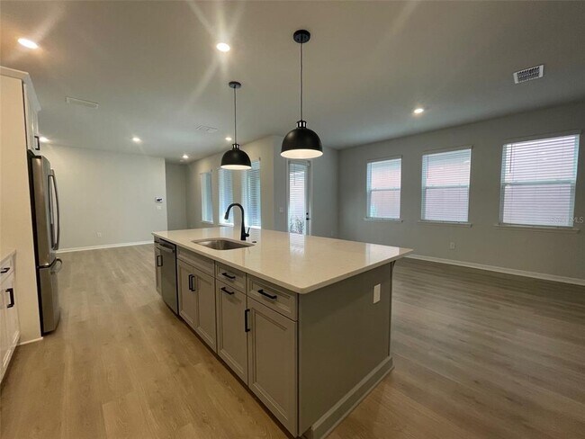 Building Photo - 9328 Hartline Wy