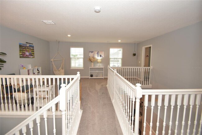 Building Photo - 124 Oakleaf Way