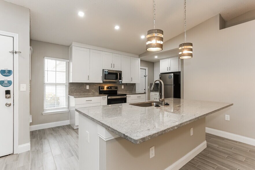 Building Photo - 2623 Cobblestone Forest Cir E