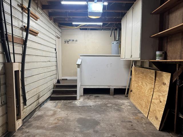 Building Photo - 1018 W Brockett St