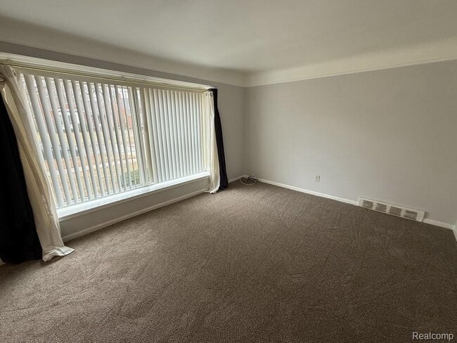 Building Photo - 12851 Rosemary Blvd