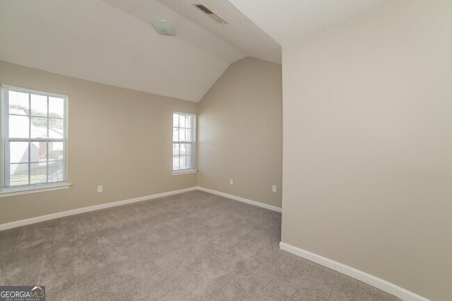 Building Photo - 6522 Grey Fox Way