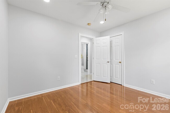 Building Photo - 131 Joseph Ln