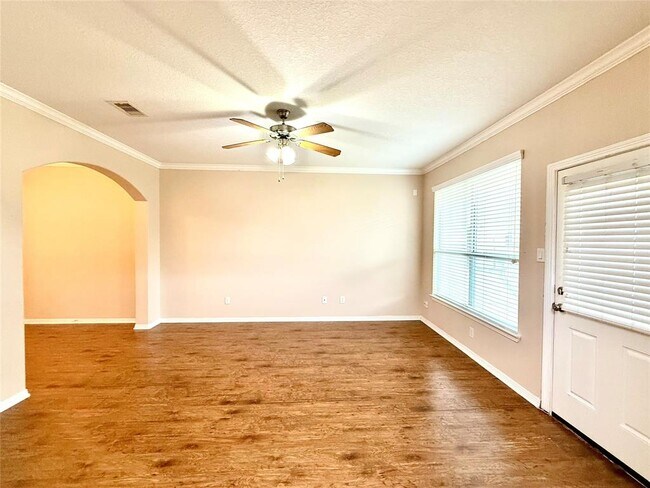 Building Photo - 908 Sterling Creek Cir