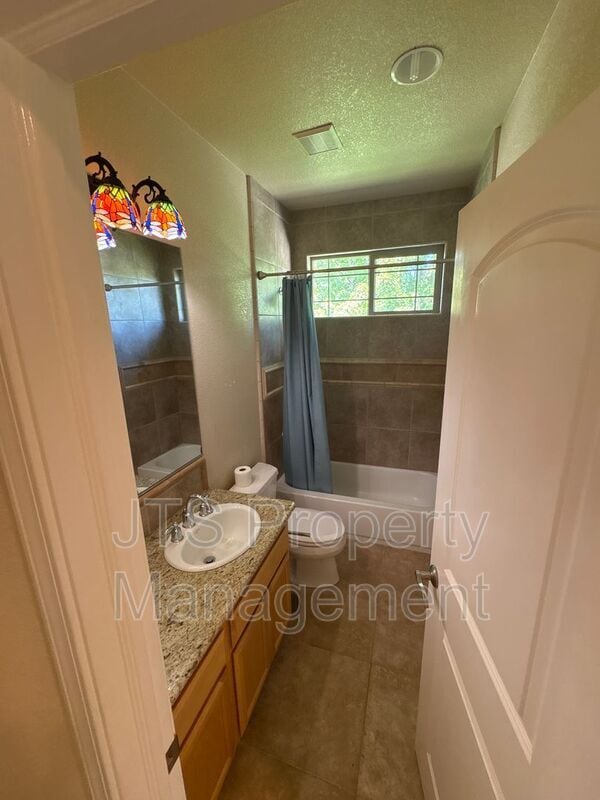 Building Photo - 3718 Bella Cruz Ct