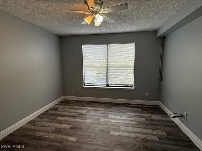 Building Photo - 13555 Eagle Ridge Dr