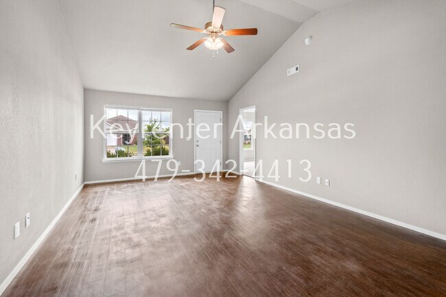 Building Photo - 1388 S Spritz Dr