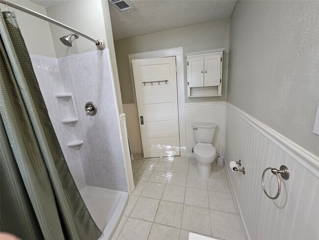 Building Photo - 603 Landrum