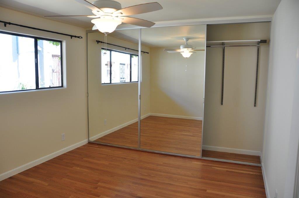 Building Photo - 828 N Martel Ave