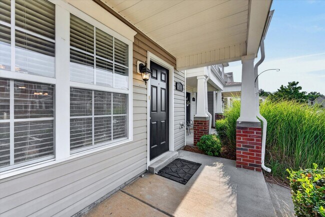 Building Photo - 343 Sam Houston Cir