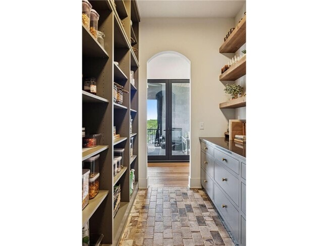 Building Photo - 6297 Yuma Ln N