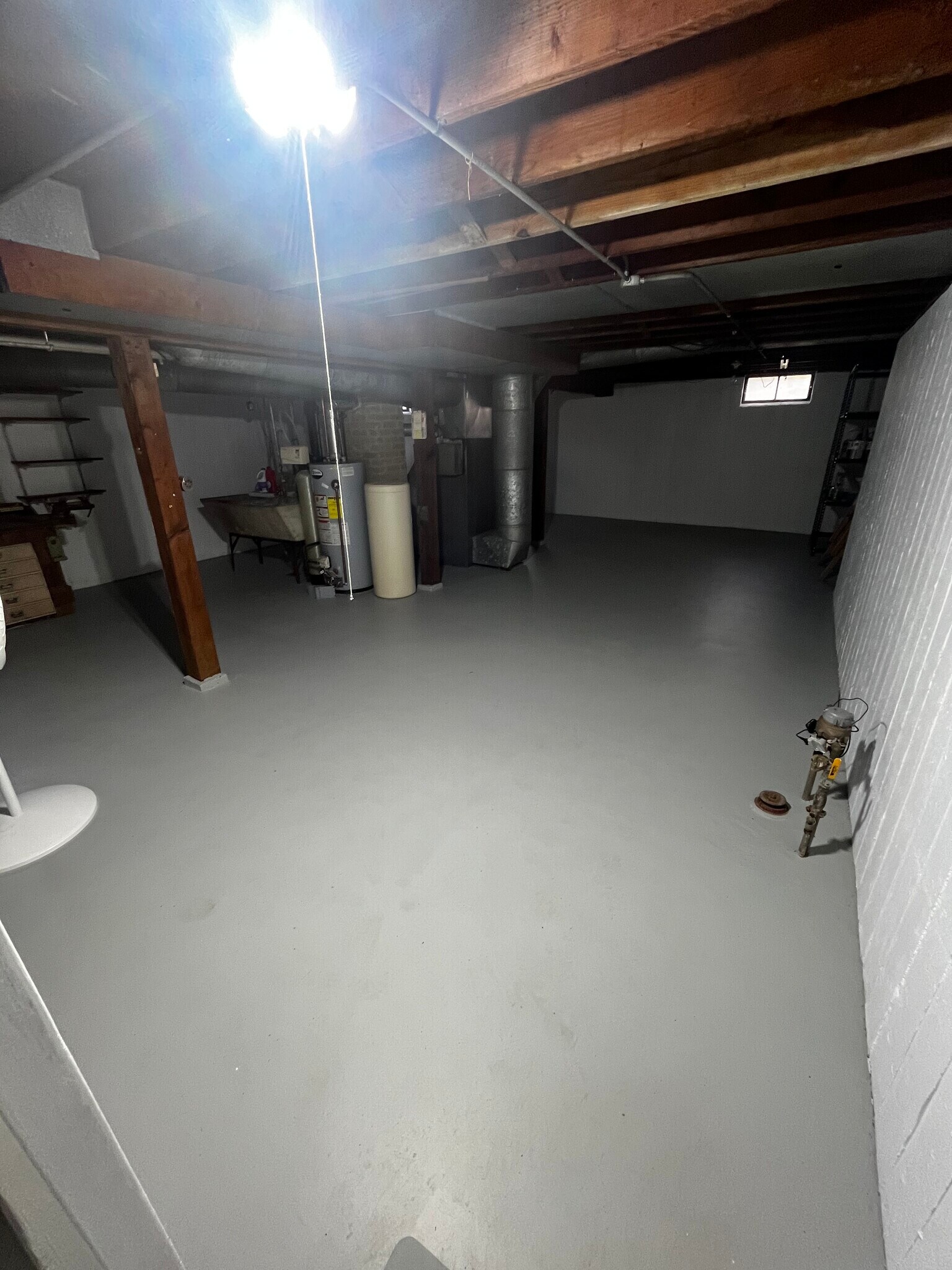 Building Photo - 1607 MacArthur Dr
