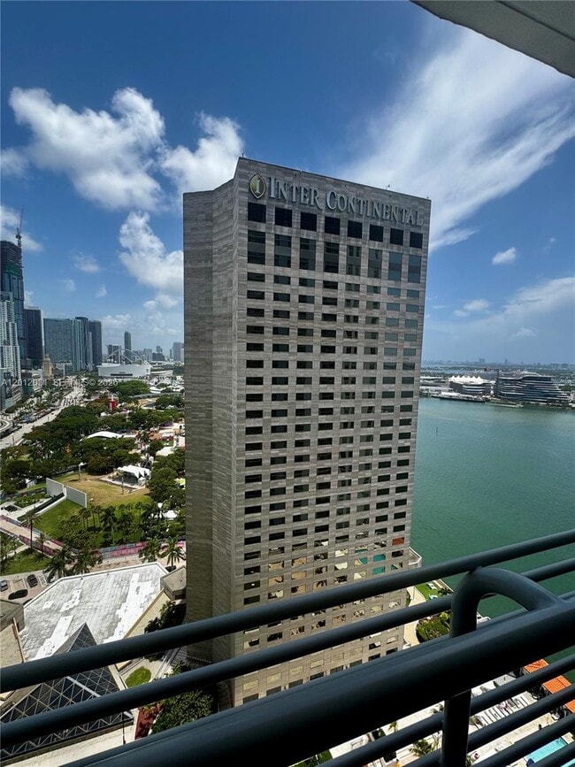Building Photo - 335 S Biscayne Blvd