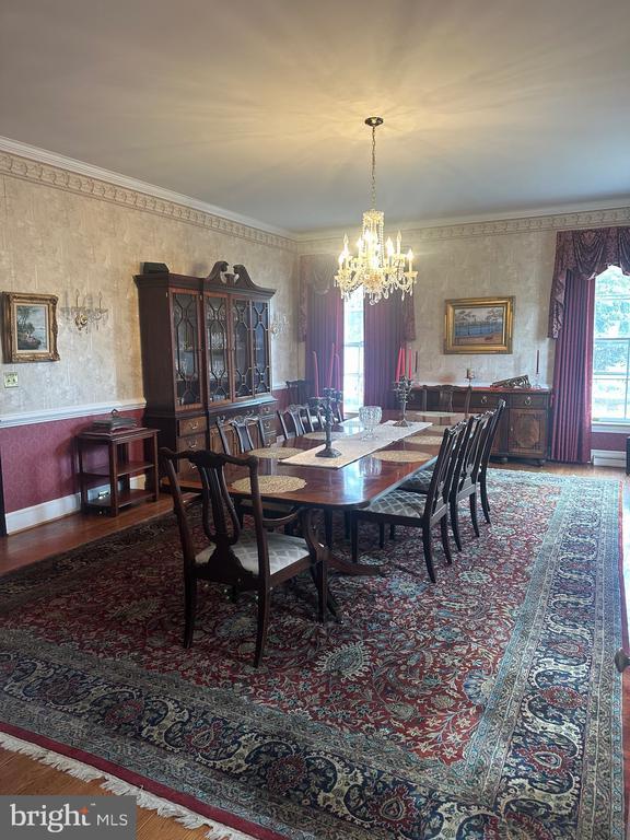 Building Photo - 16451 Elmwood Farm Rd