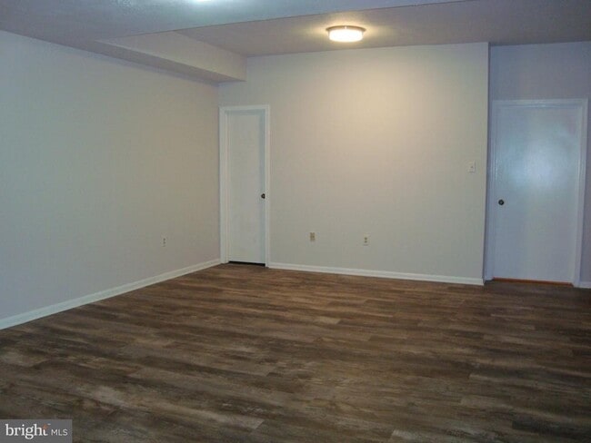 Building Photo - 7813 Heatherton Ln