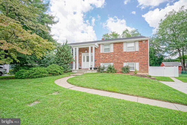 Building Photo - 308 Valley Run Dr