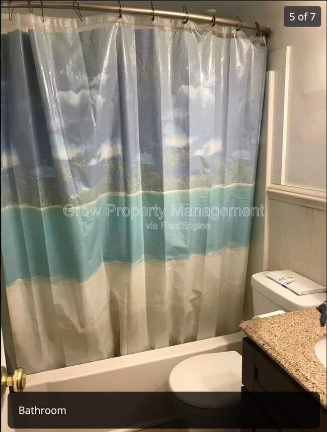 Building Photo - 2101 Chestnut St