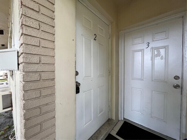 Building Photo - 2303 Adams St