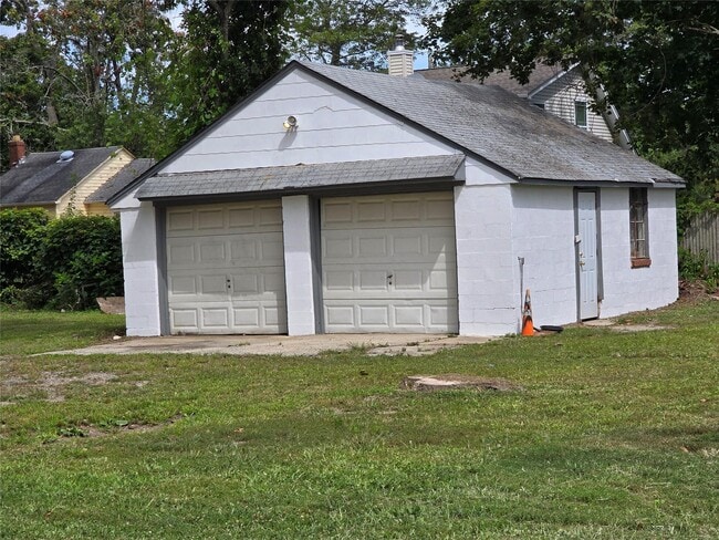 Building Photo - 29 Hackensack Rd