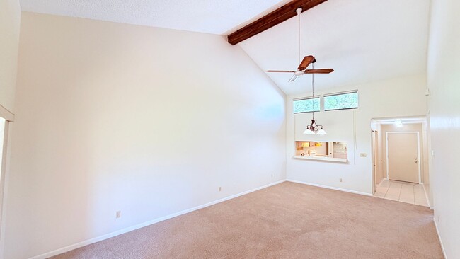 Building Photo - Beautiful 2bed/2ba Town Home in the Amazing Community of Fern Park!
