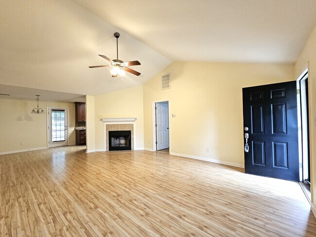 Building Photo - 206 Corley Cir
