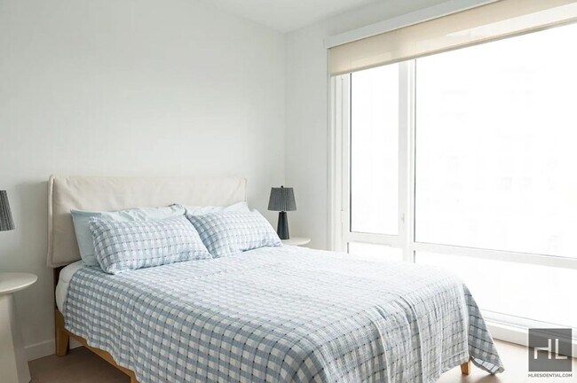 Building Photo - NOSTRAND AVENUE