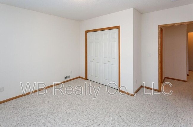 Building Photo - 7725 Wistful Vista Dr