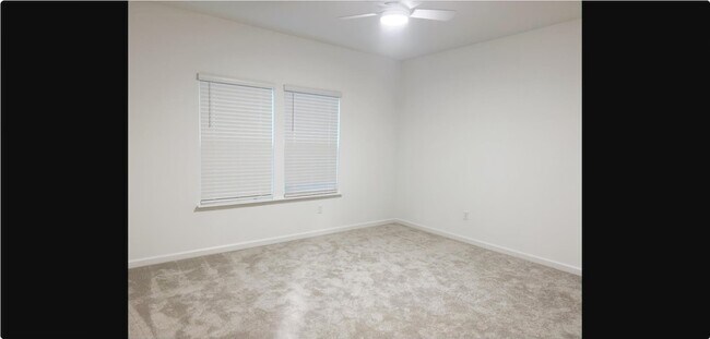 Building Photo - 63 River Strand Ln