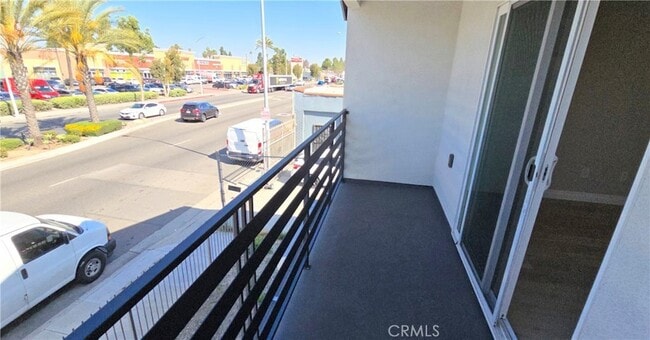 Building Photo - 10820 Long Beach Blvd