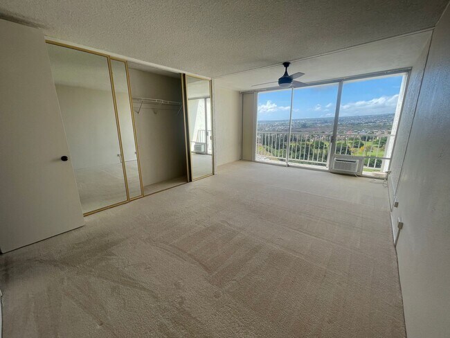 Building Photo - 98-410-410 Koauka Loop