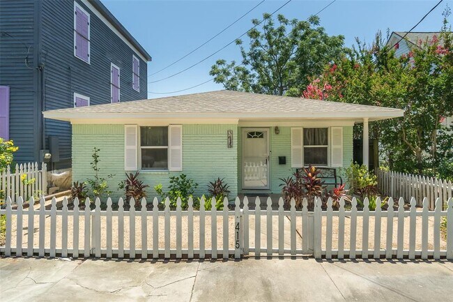 Primary Photo - 3415 Avenue L