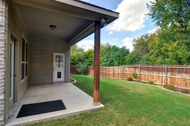 Building Photo - 708 Westgate Dr