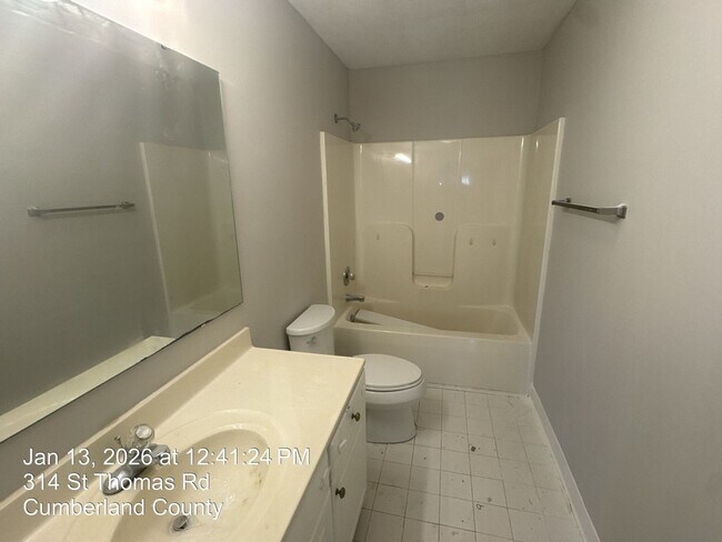 Building Photo - 314 St Thomas Rd