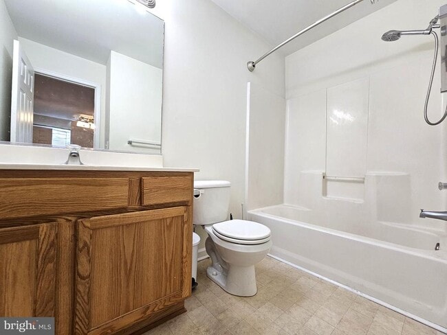 Building Photo - 1014 Zircon Ct