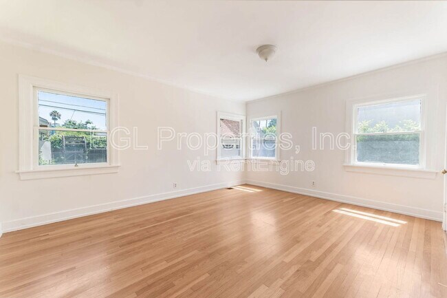 Building Photo - 1612 N Genesee Ave
