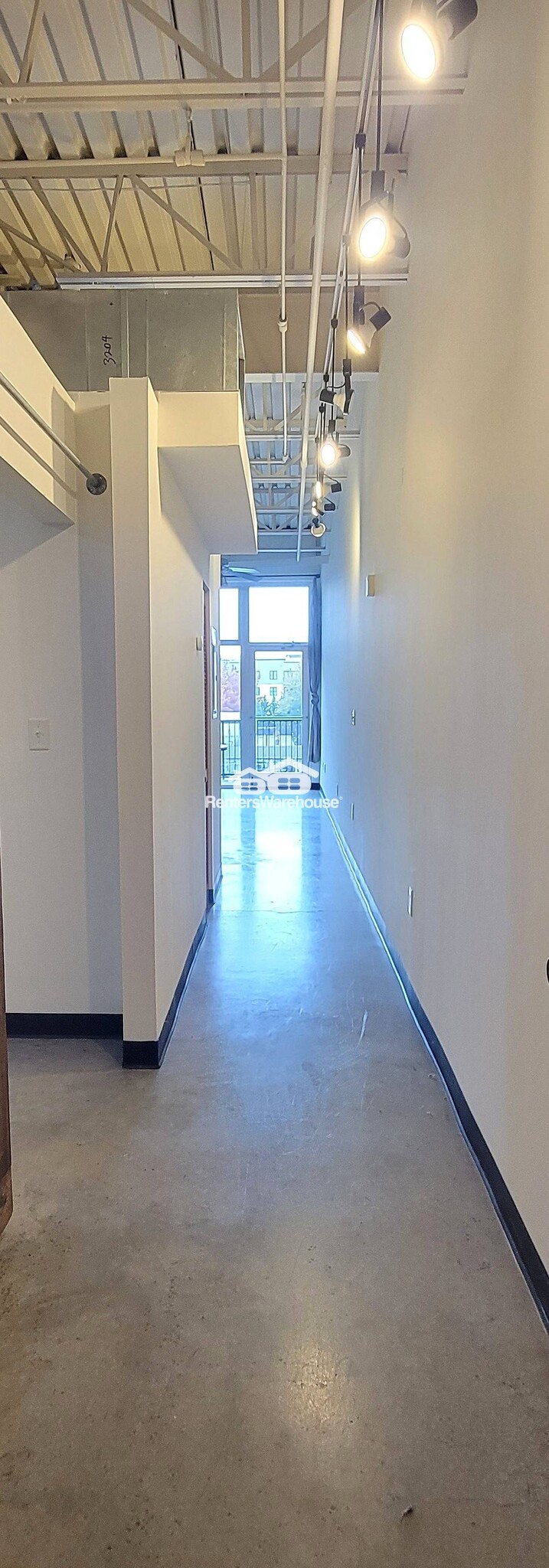 Building Photo - 5200 Peachtree Rd