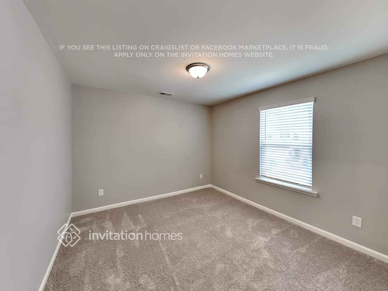 Building Photo - 136 Webster Cir