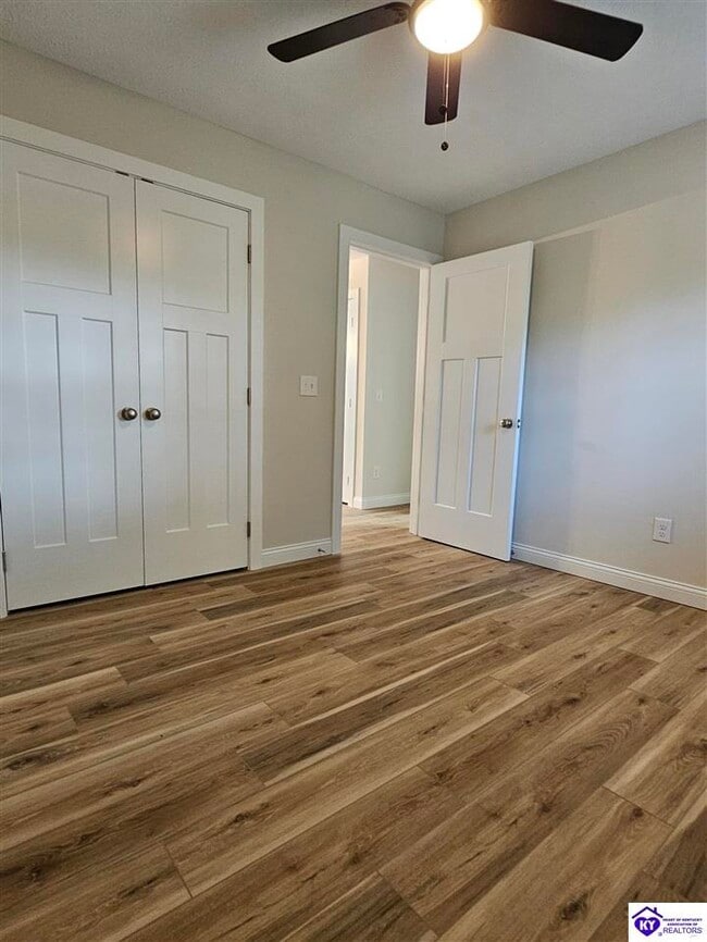 Building Photo - 395 W Crocus Dr