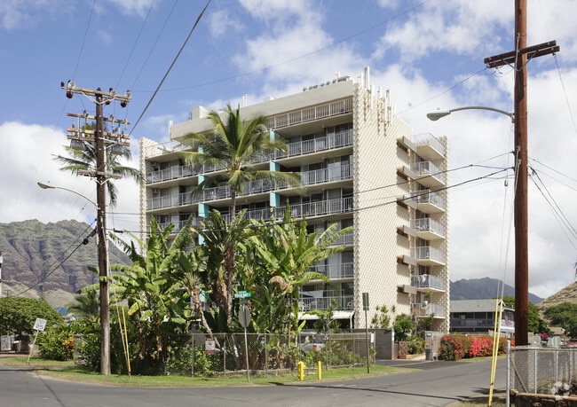 Building Photo - Pokai Bay Marina