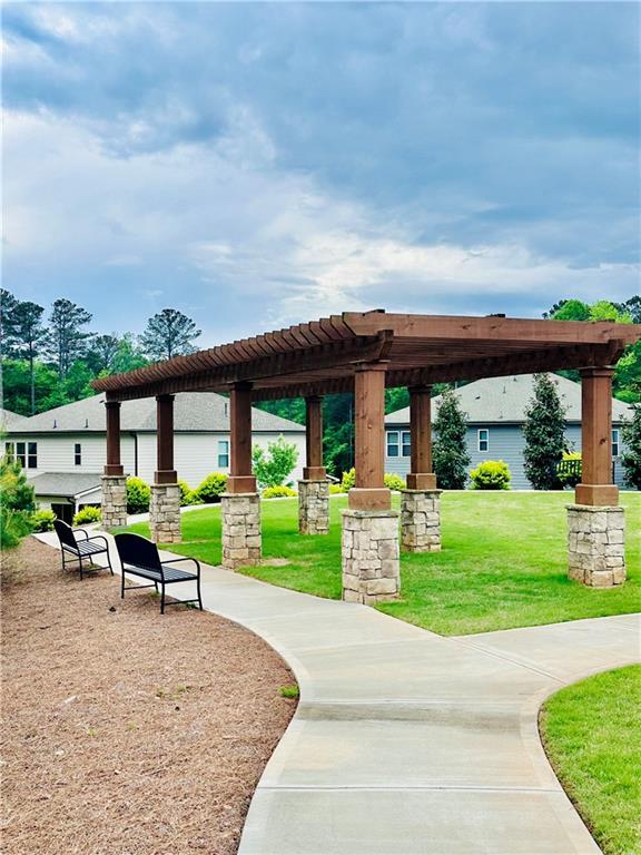 Building Photo - 605 Skye Ct