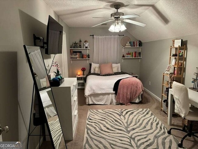 Building Photo - 431 Bridgewater Way