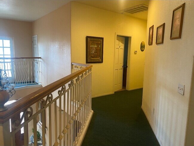 Building Photo - "Modern 5-Bedroom Sanctuary with 3 Baths and 4,353 Sq Ft of Comfort in San Bernardino!"