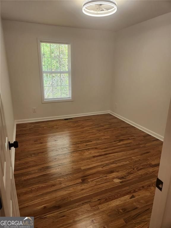 Building Photo - 2316 Strathmoor Manor Dr