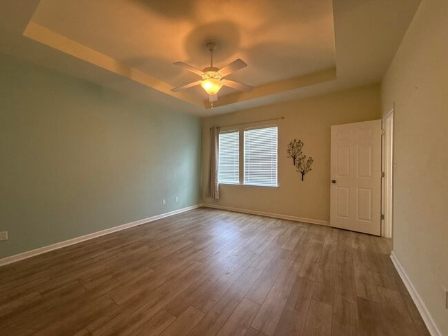 Building Photo - 5508 Hampton Woods Way