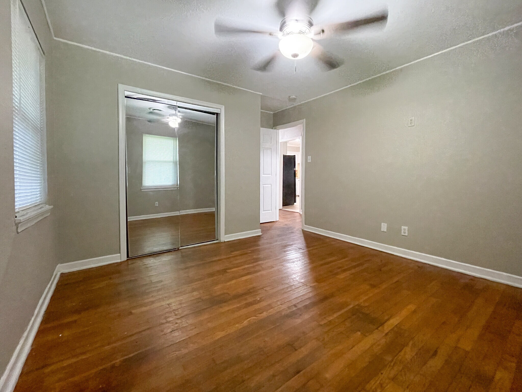 Building Photo - 110 E San Benito Dr