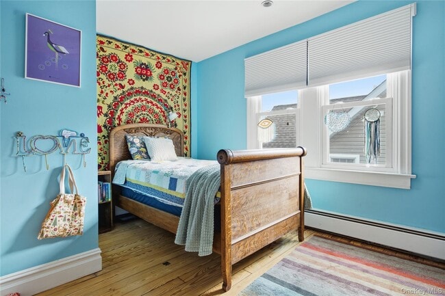 Building Photo - 33 Lydecker St